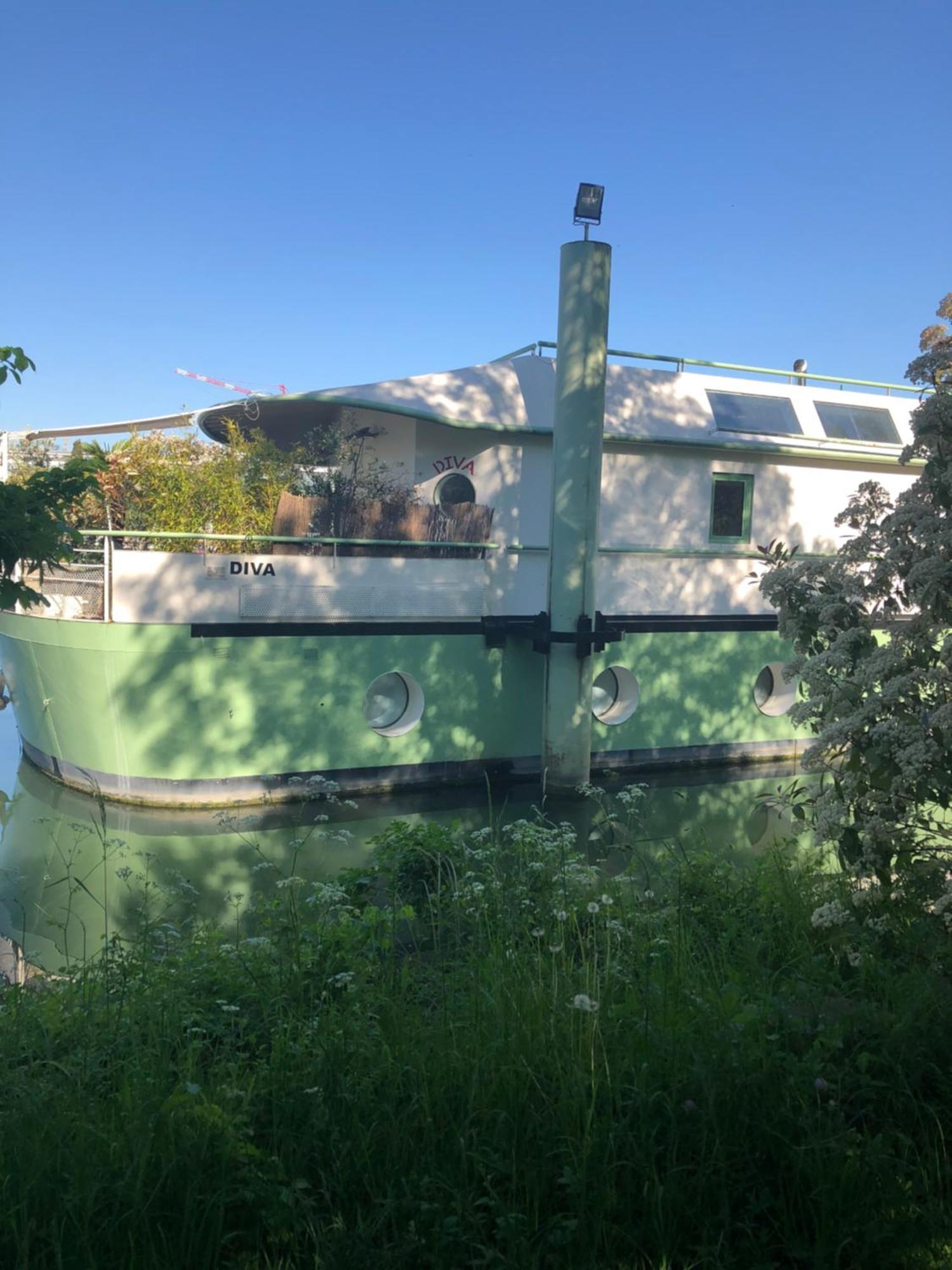 Apartamento Loft Sur L'Eau Avec Parking París Exterior foto